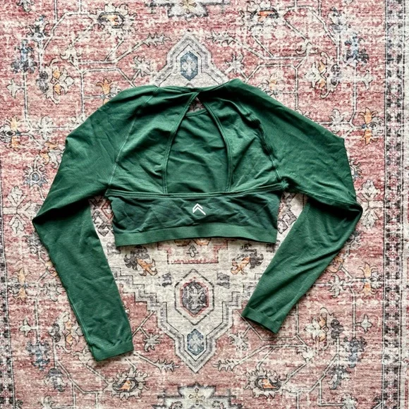 Oner Active EverGreen Long Sleeve Crop Top - Picture 2 of 2